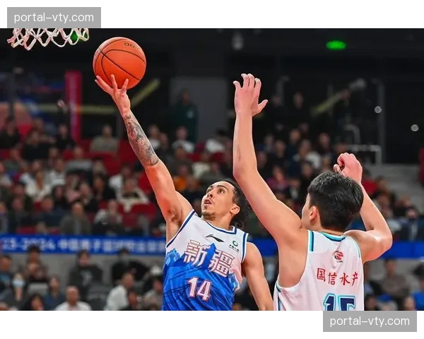 宁波半场建立24分领先 法尔15分钟3盖帽用防守为队史首次季后赛奠定基础